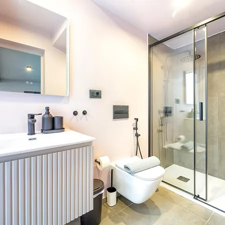 Tirma Apartment
